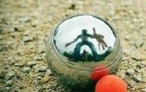 LE SAVIEZ-VOUS ?     LA PETANQUE...