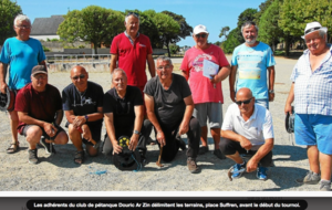 Grand Prix Sebaco. Les rois de la pétanque sur la place Suffren ...