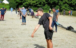 La pétanque reprend ses droits...