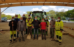 Entretien des terrains au boulodrome de l'Intégrale