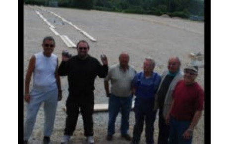  L'élite bretonne se pointe à Ploeren... (tirage )