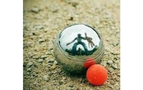 LE SAVIEZ-VOUS ?     LA PETANQUE...