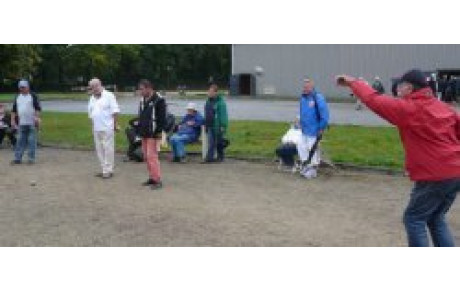 Pétanque club de l'Odet. Près de 600 joueurs