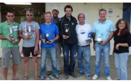 La Pétanque à la Fête des ""Pommiers'' à Fouesnant