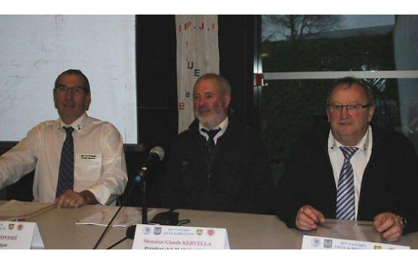 LA LIGUE DE BRETAGNE EN CONGRES A PLOUGASTEL