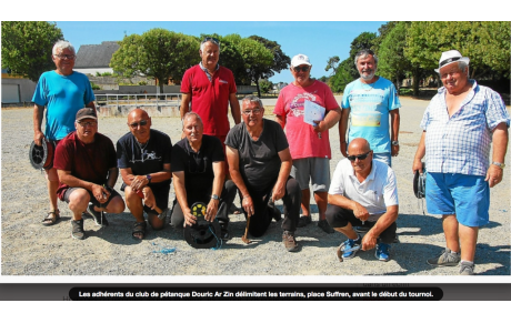 Grand Prix Sebaco. Les rois de la pétanque sur la place Suffren ...